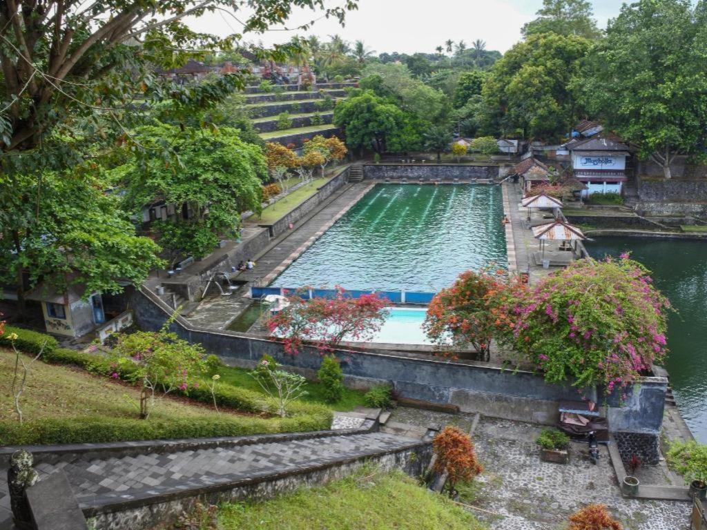 Grand Legi Hotel Mataram Exteriér fotografie