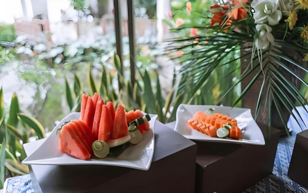 Grand Legi Hotel Mataram Exteriér fotografie