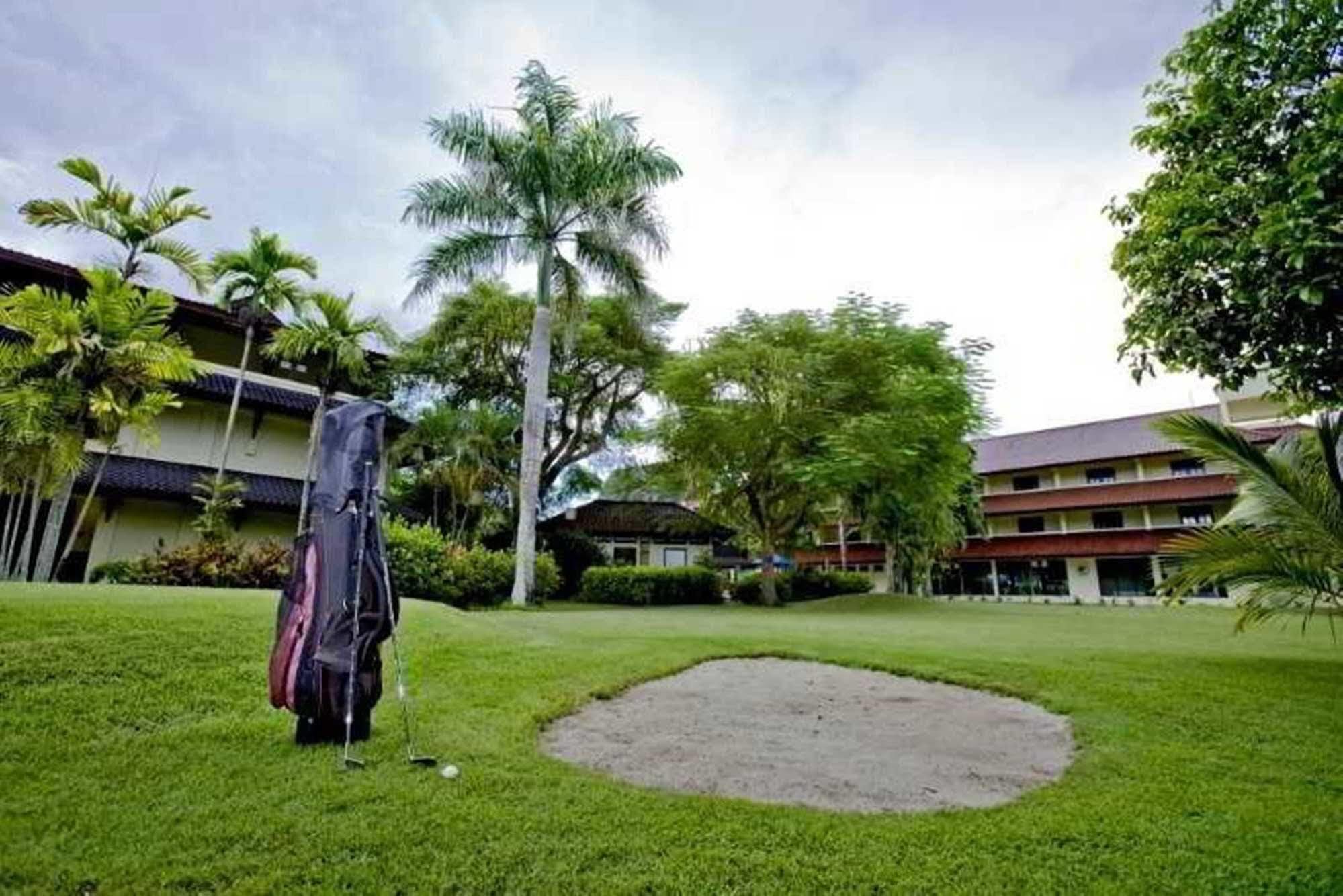 Grand Legi Hotel Mataram Exteriér fotografie